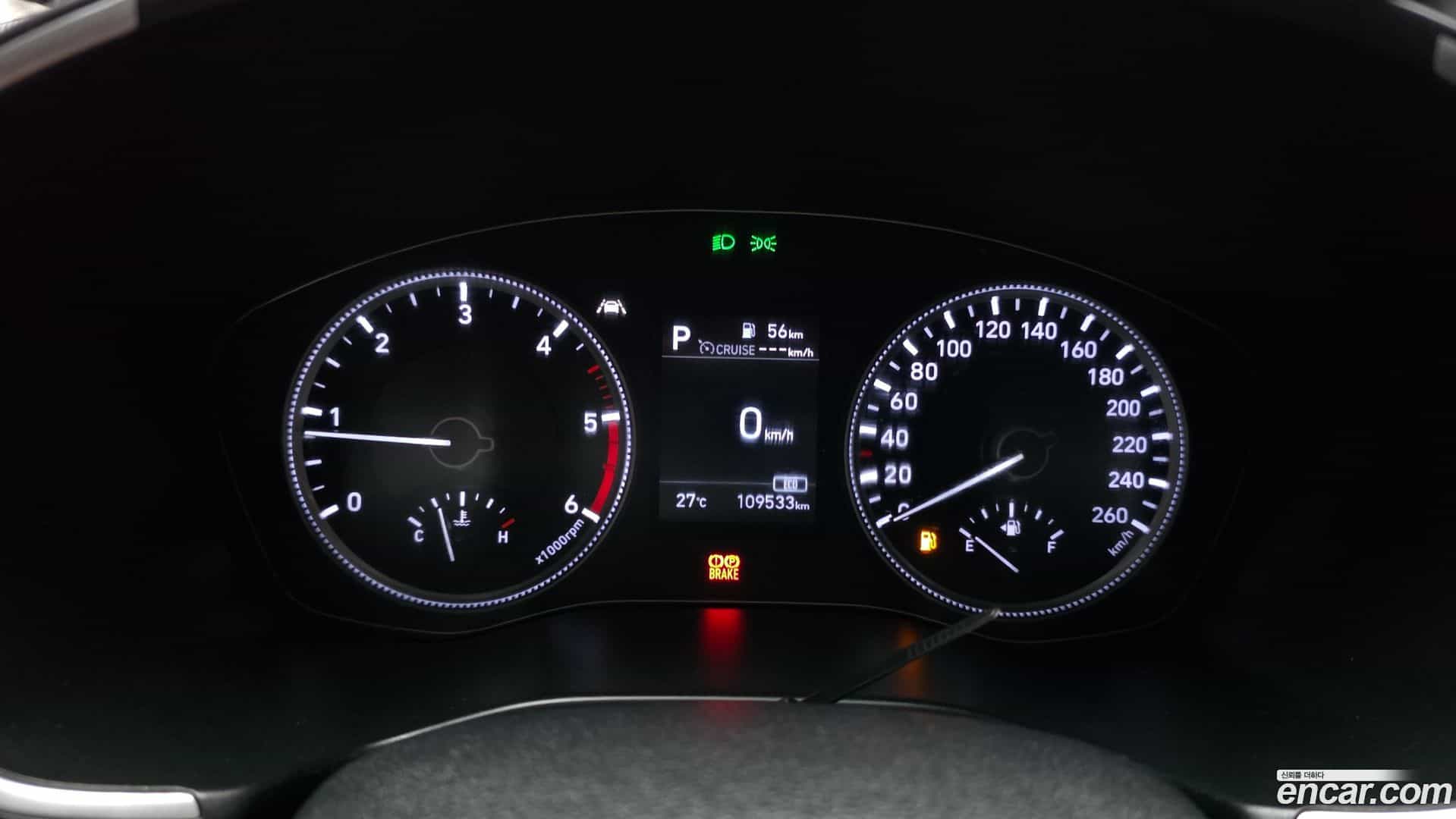 Santafe Hyundai 2018.2-INNER-008