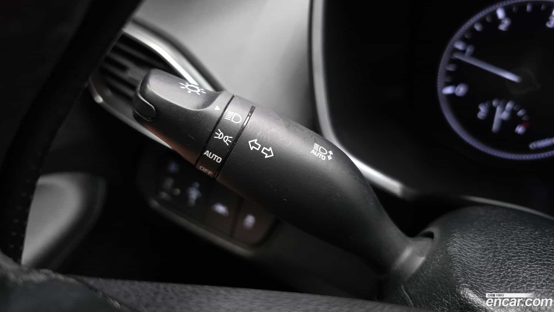 Santafe Hyundai 2018.2-OPTION-021