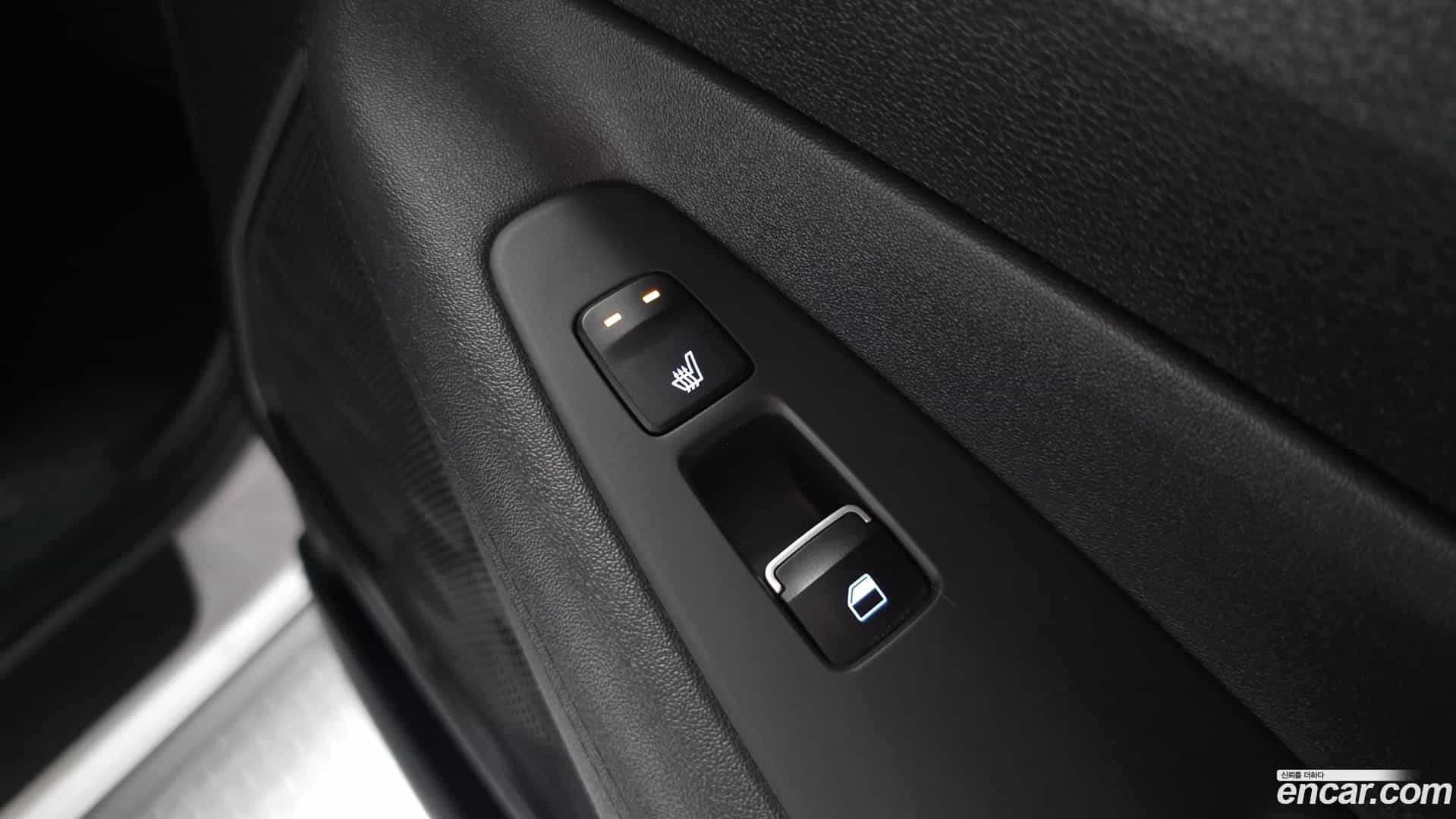 Santafe Hyundai 2018.2-OPTION-023