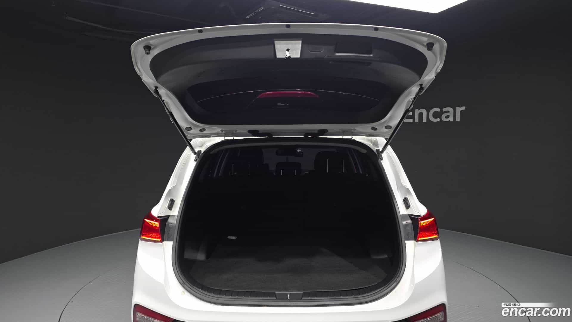 Santafe Hyundai 2018.2-OPTION-024