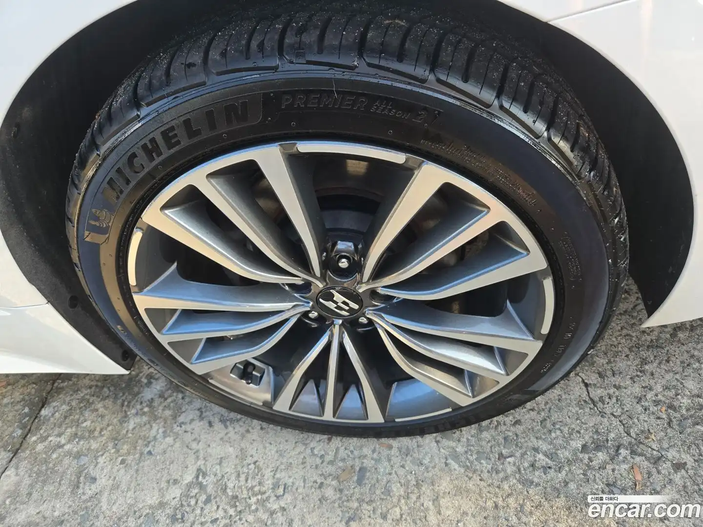 Stinger Kia 2017.6-OPTION-016