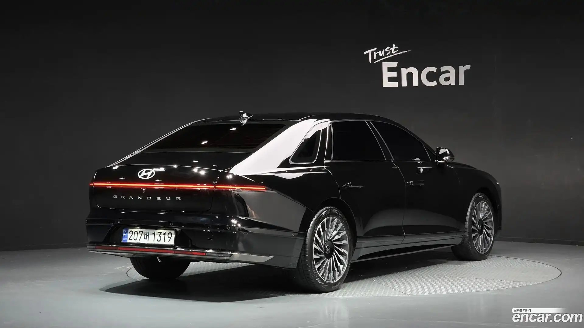 Grandeur Hyundai 2024.9-OUTER-003
