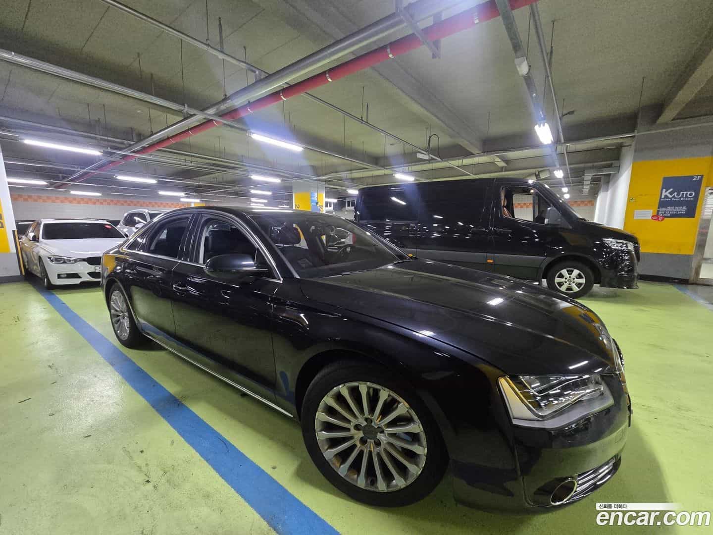 A8 Audi 2013.1-OUTER-003