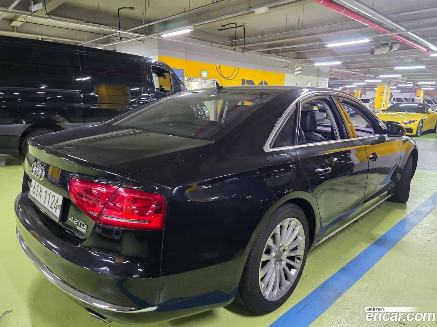 A8 Audi 2013.1-OUTER-004