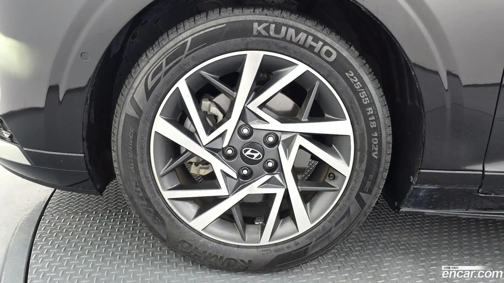 Grandeur Hyundai 2023.2-OUTER-005