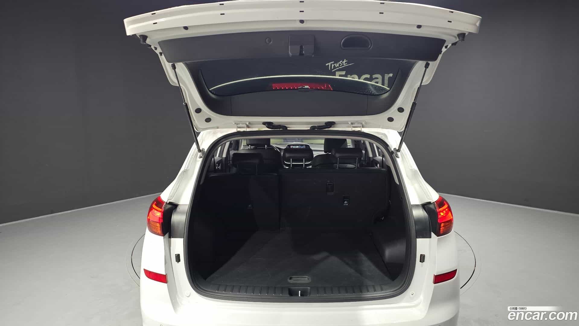 Tucson Hyundai 2019.1-OPTION-024