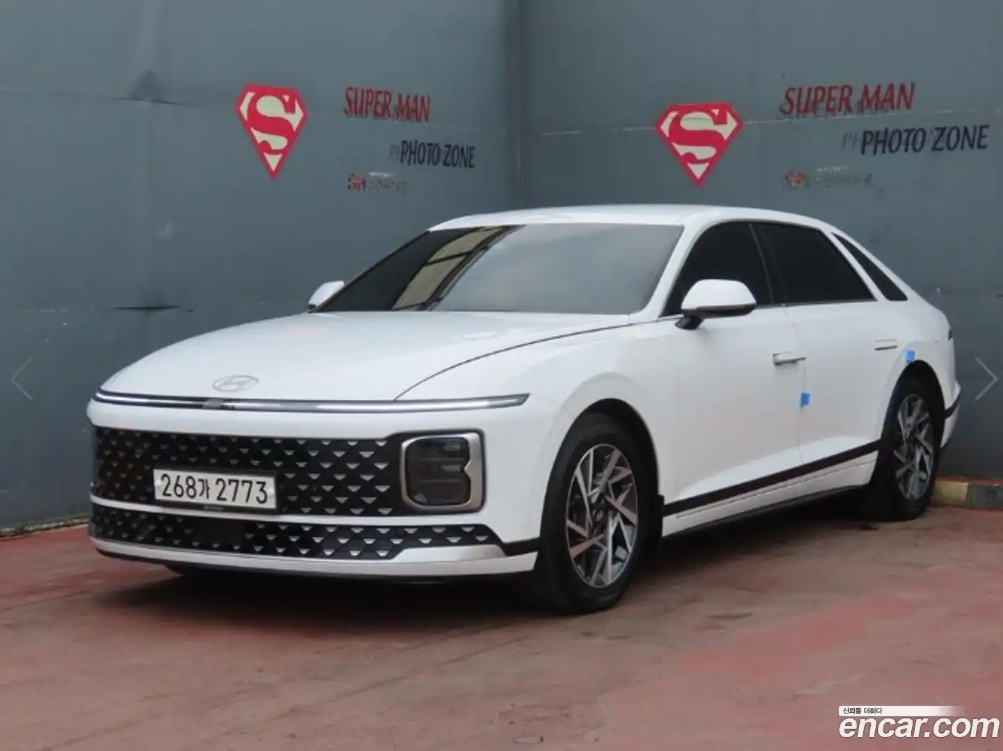 Grandeur Hyundai 2023.8-OUTER-001
