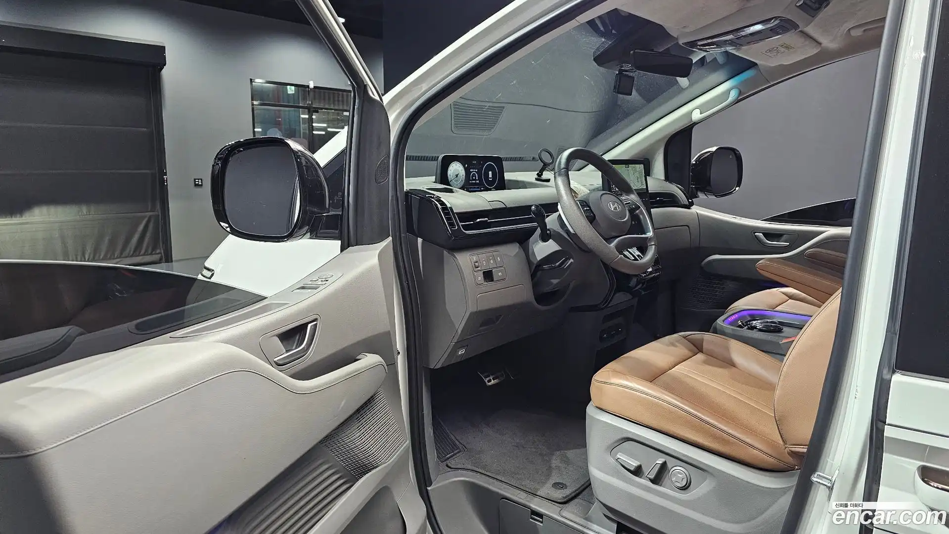 Staria Hyundai 2024.6-INNER-010
