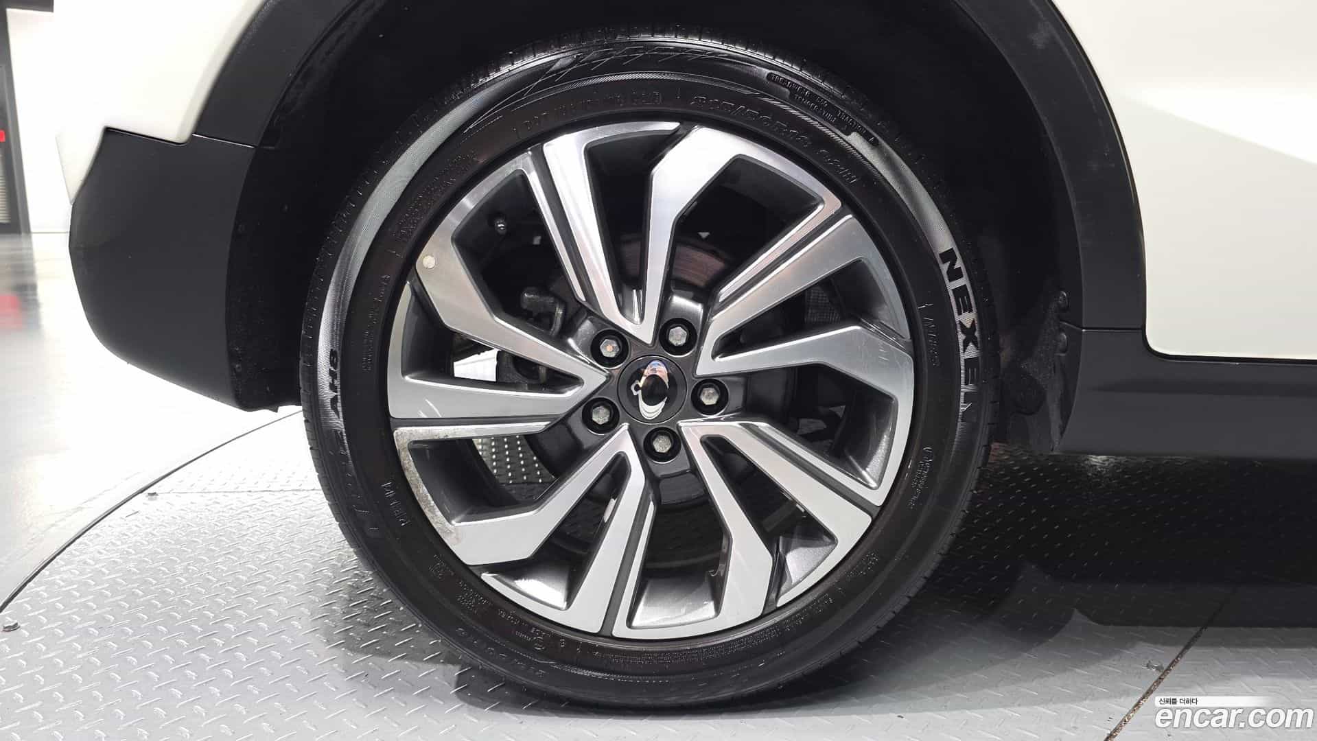 TIBOLI KG Mobility 2019.11-OUTER-005