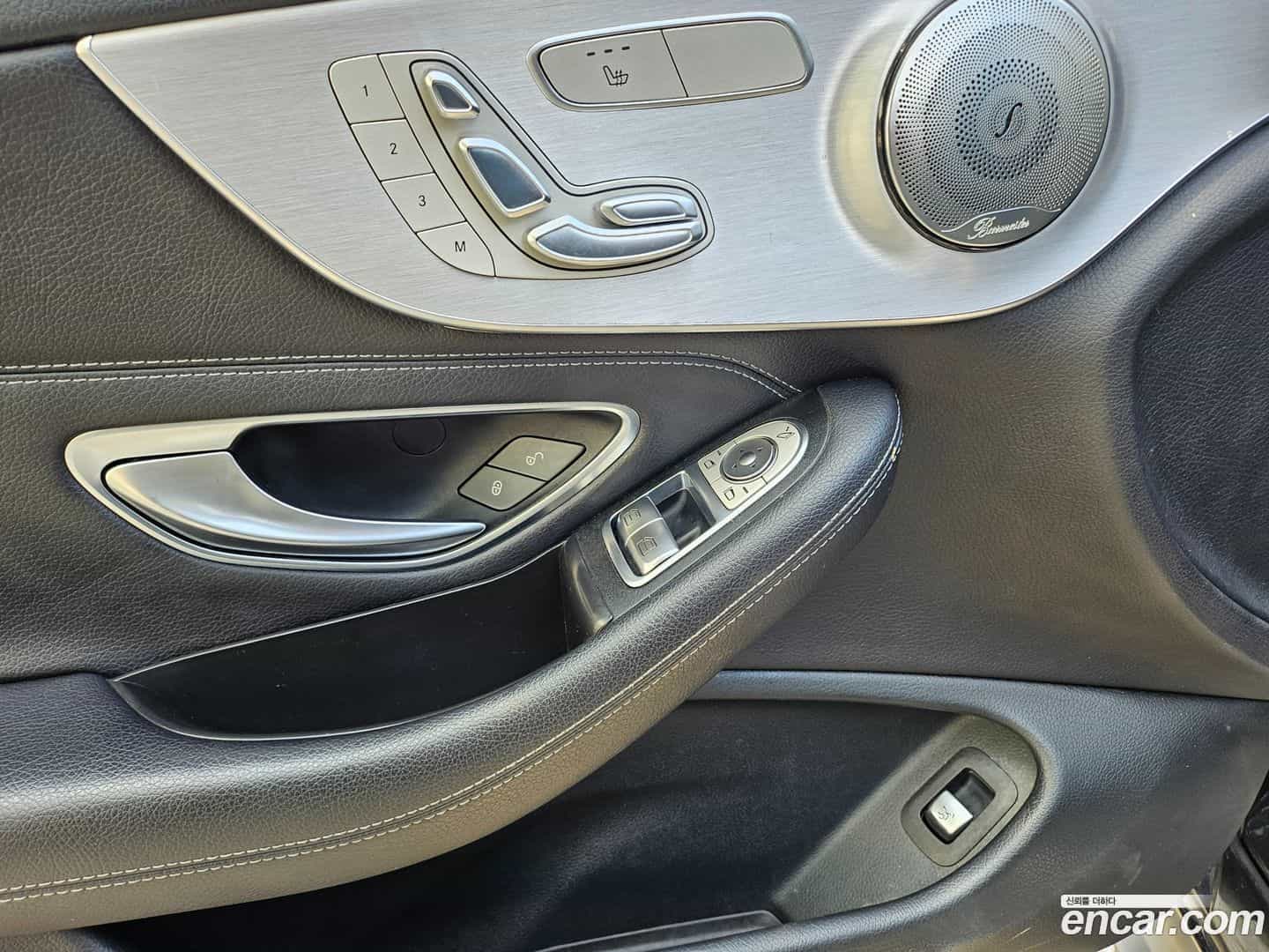 C-Class Mercedes-Benz 2016.6-INNER-010