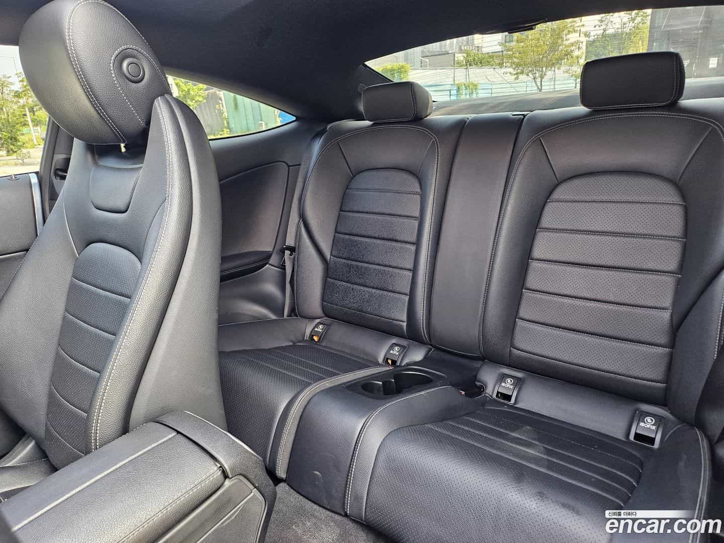 C-Class Mercedes-Benz 2016.6-OPTION-016