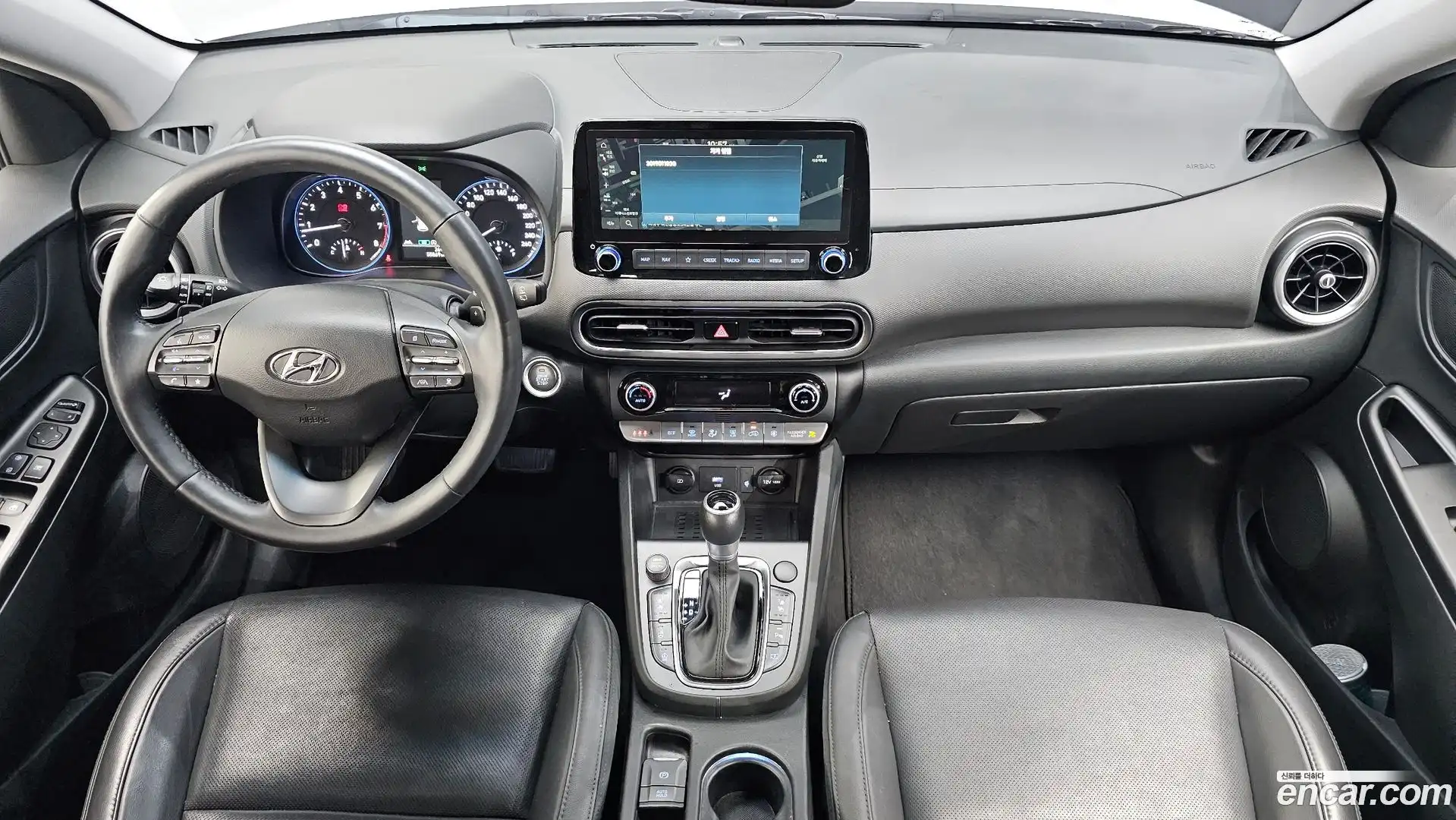 Kona Hyundai 2020.11-INNER-007