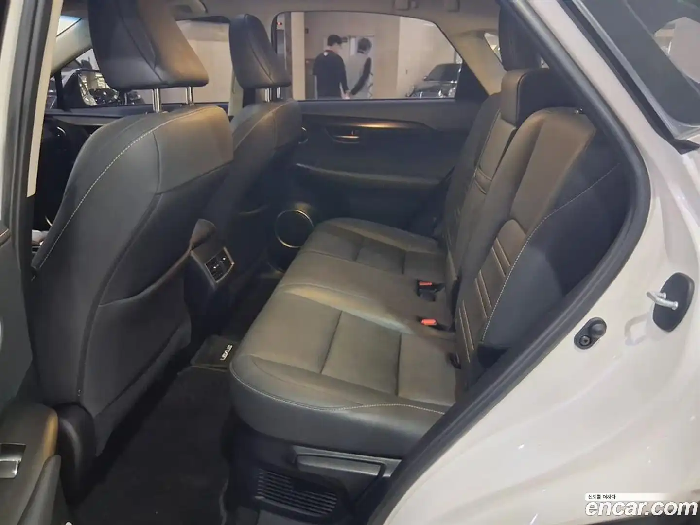 NX Lexus 2018.3-INNER-007