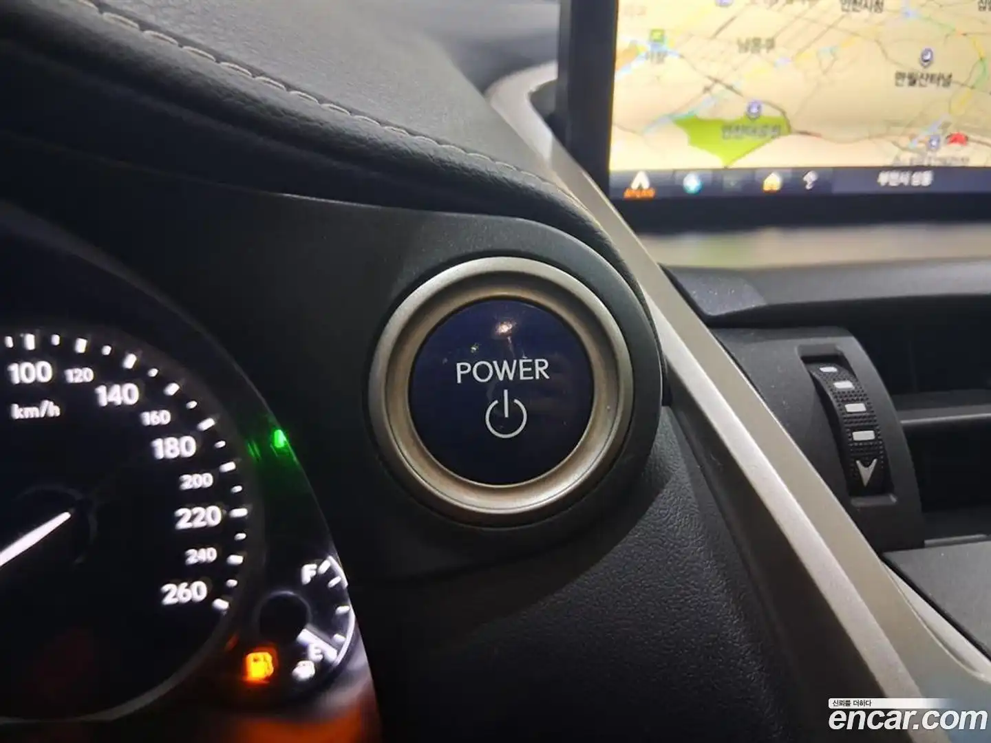 NX Lexus 2018.3-OPTION-021