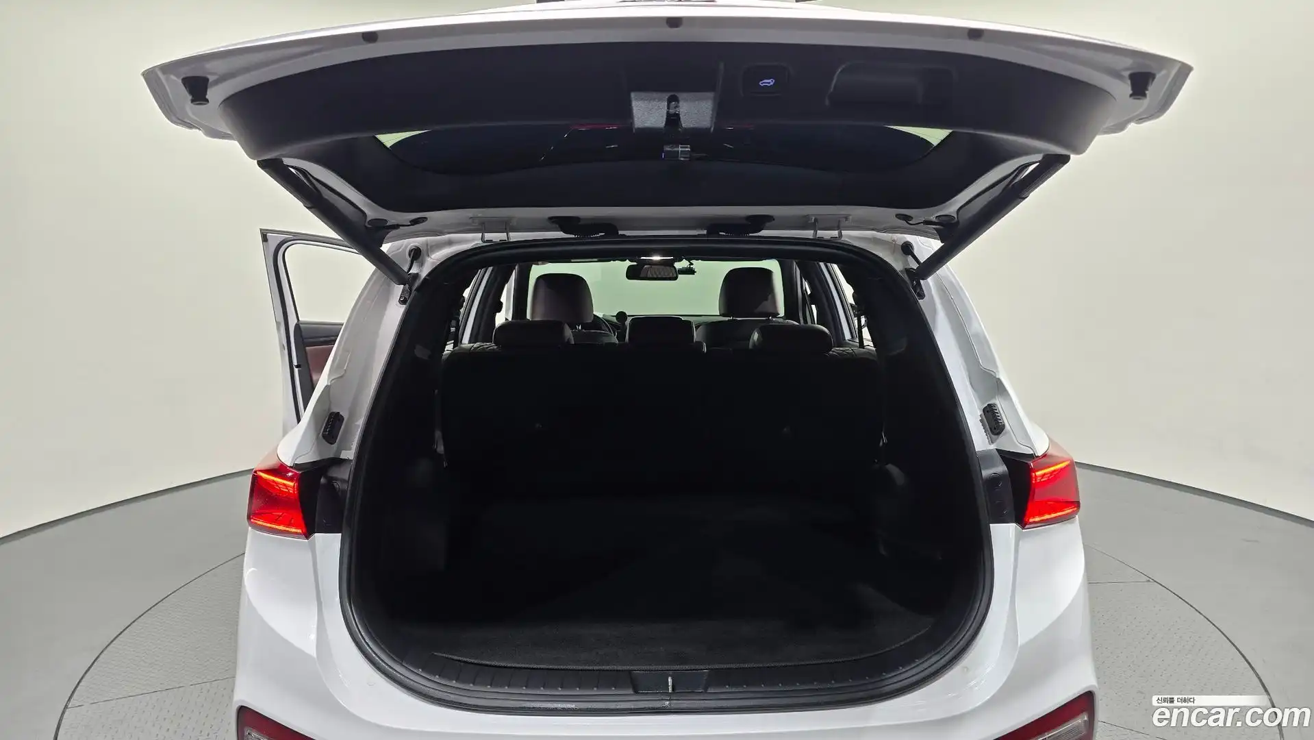 Santafe Hyundai 2018.9-OPTION-024