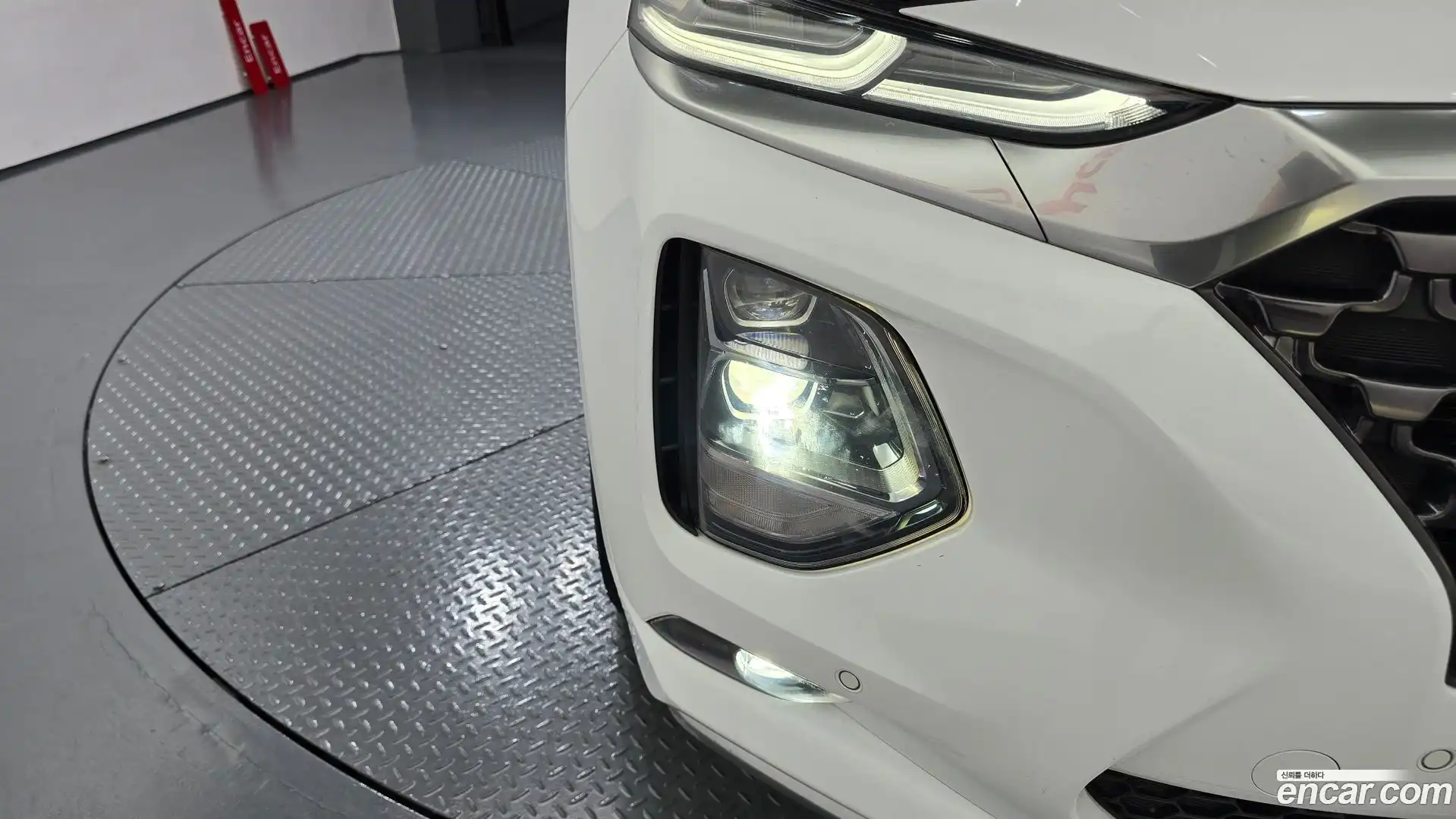 Santafe Hyundai 2018.9-OUTER-032