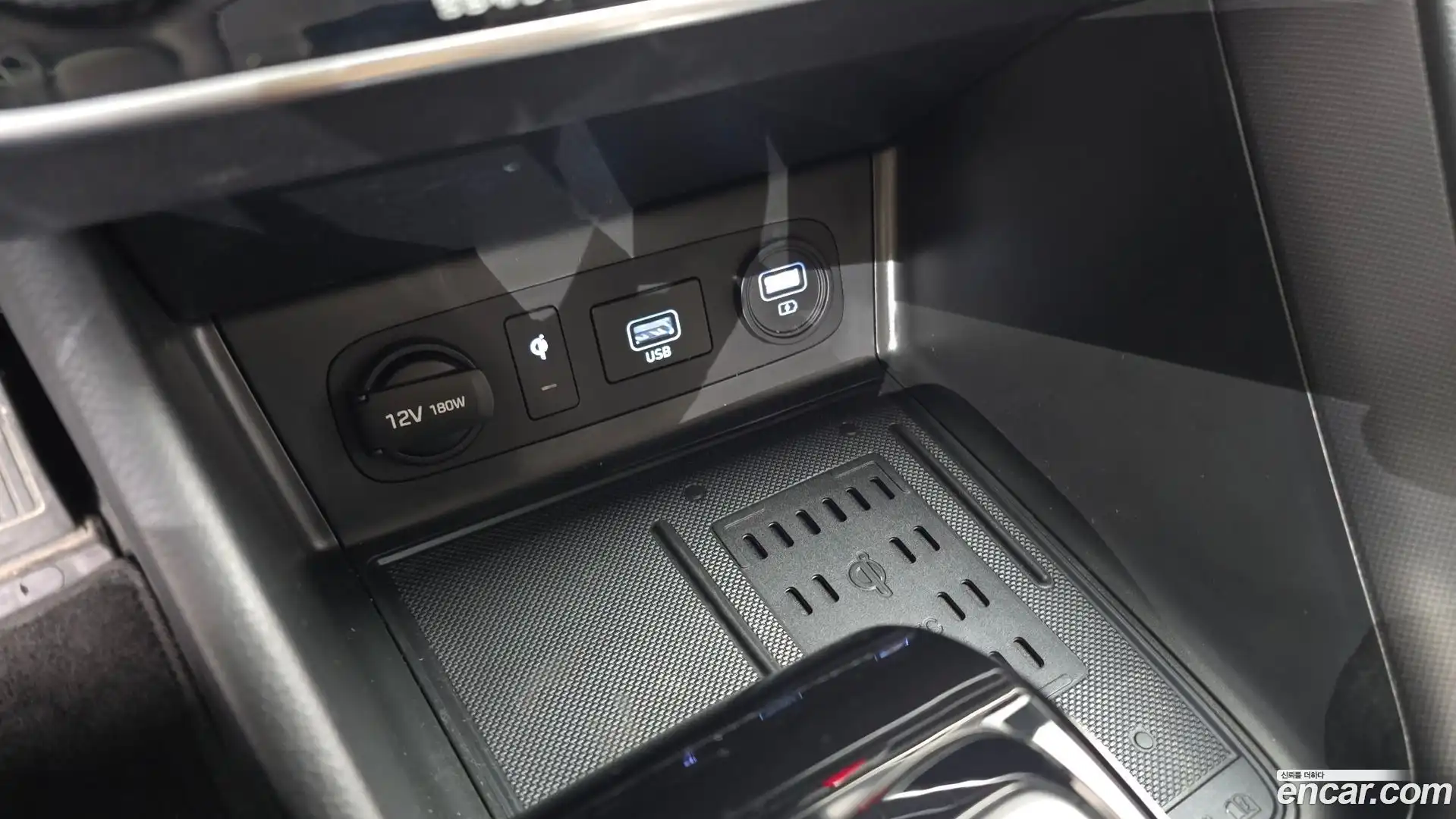 Sonata Hyundai 2020.5-OPTION-040