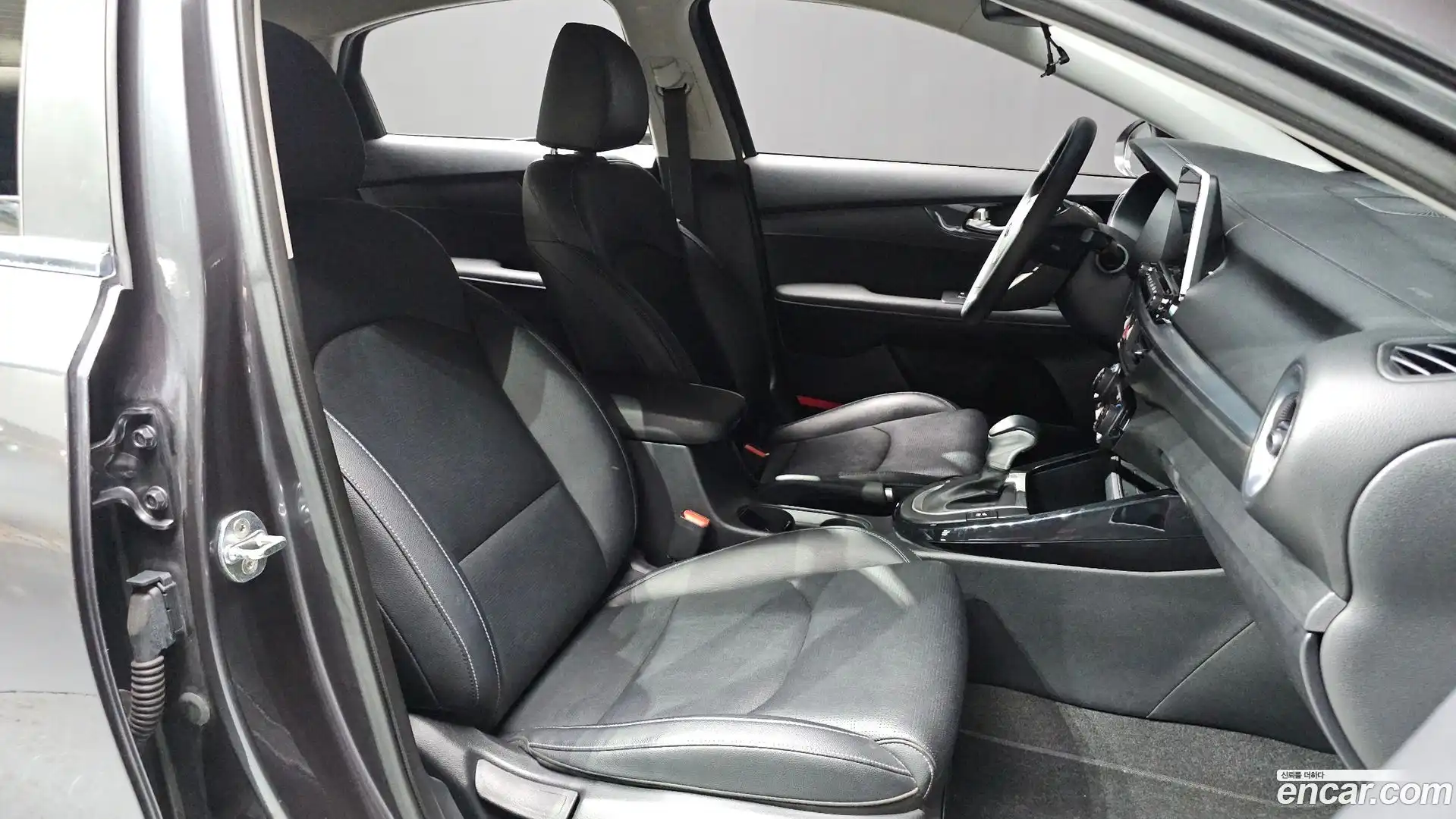 K3 Kia 2020.5-INNER-036