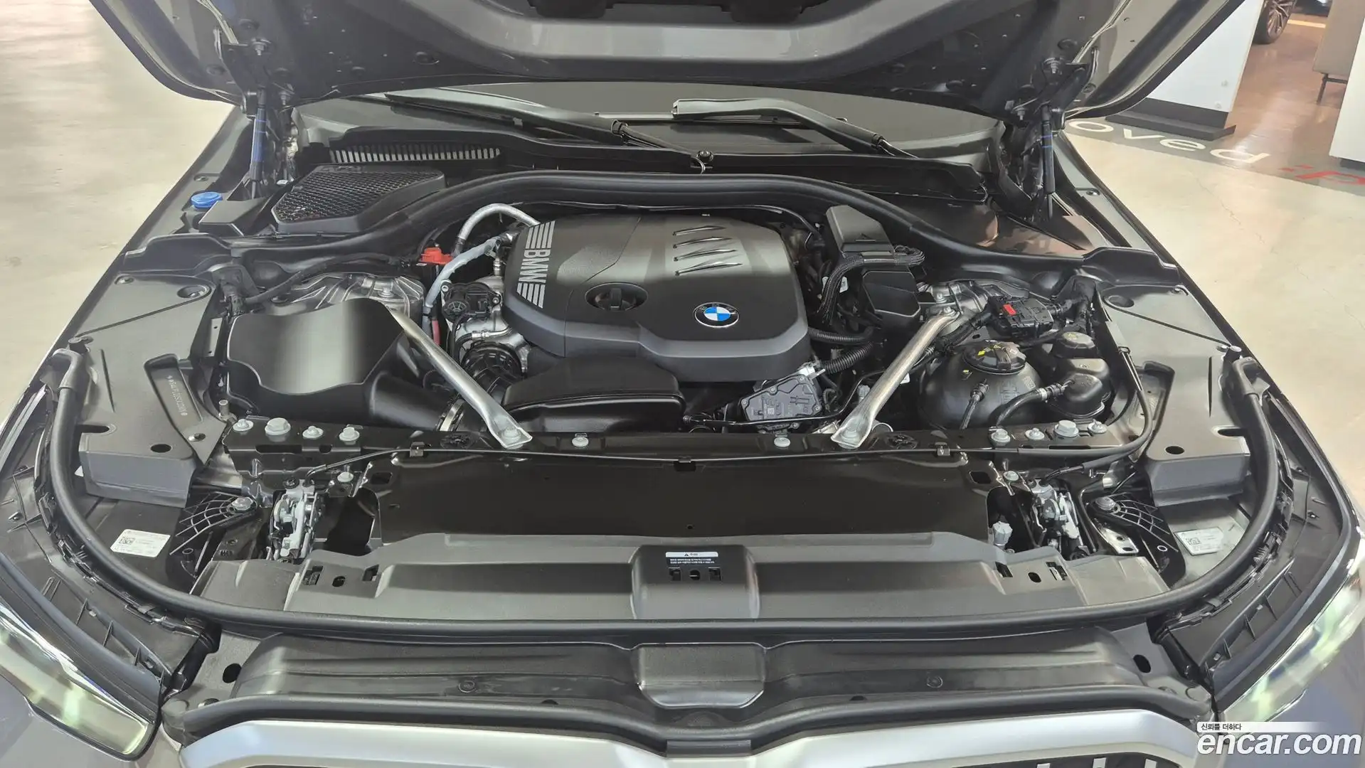 5-Series BMW 2025.6-OUTER-006