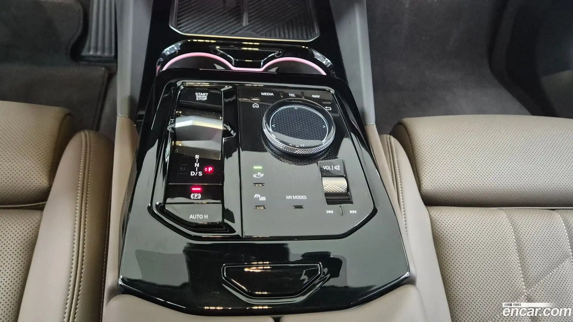 5-Series BMW 2025.6-INNER-009