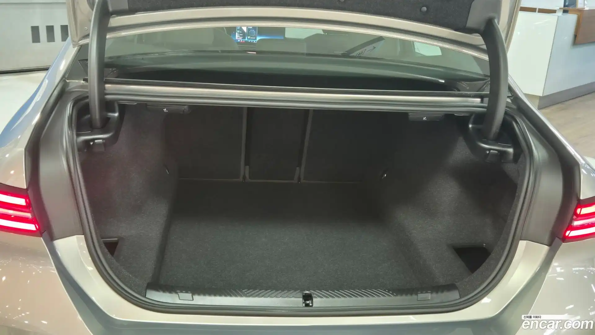 5-Series BMW 2025.6-OPTION-021