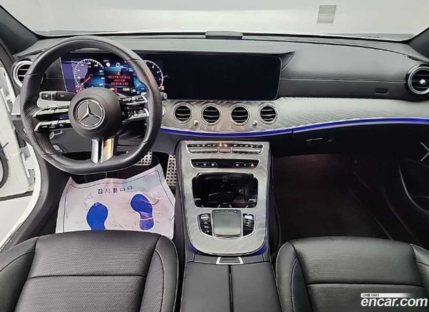 E-Class Mercedes-Benz 2022.6-INNER-007