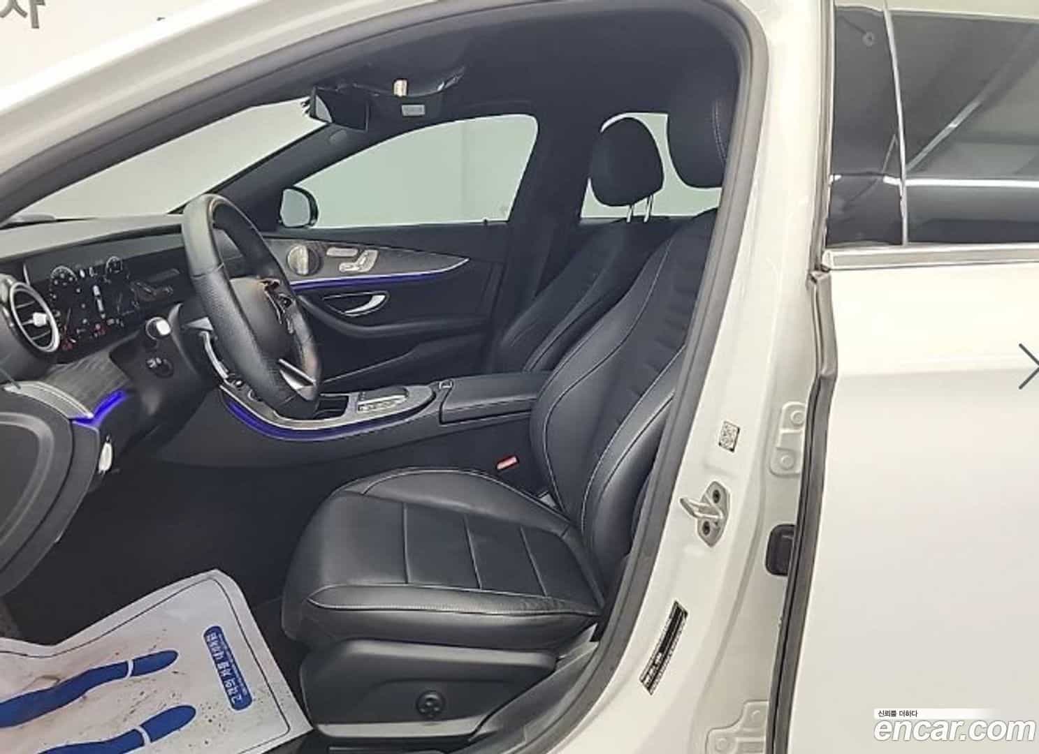 E-Class Mercedes-Benz 2022.6-OPTION-015