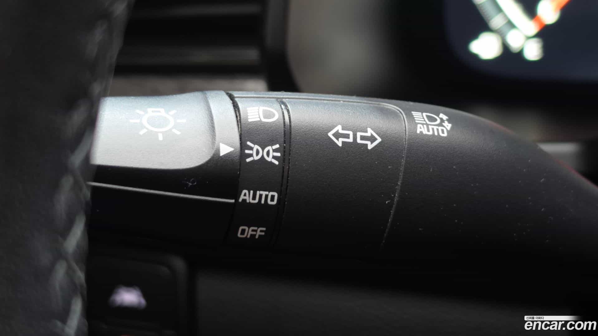 K7 Kia 2020.1-OPTION-047