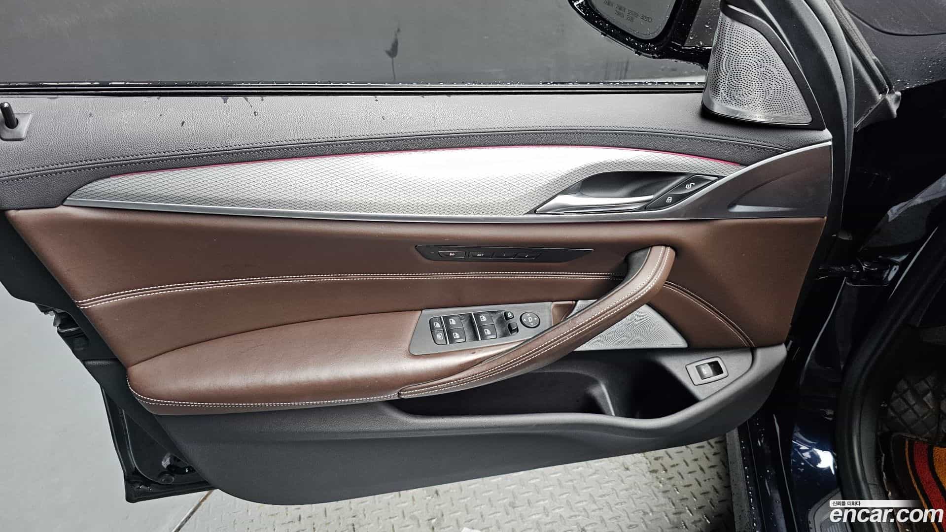 5-Series BMW 2019.0-INNER-034