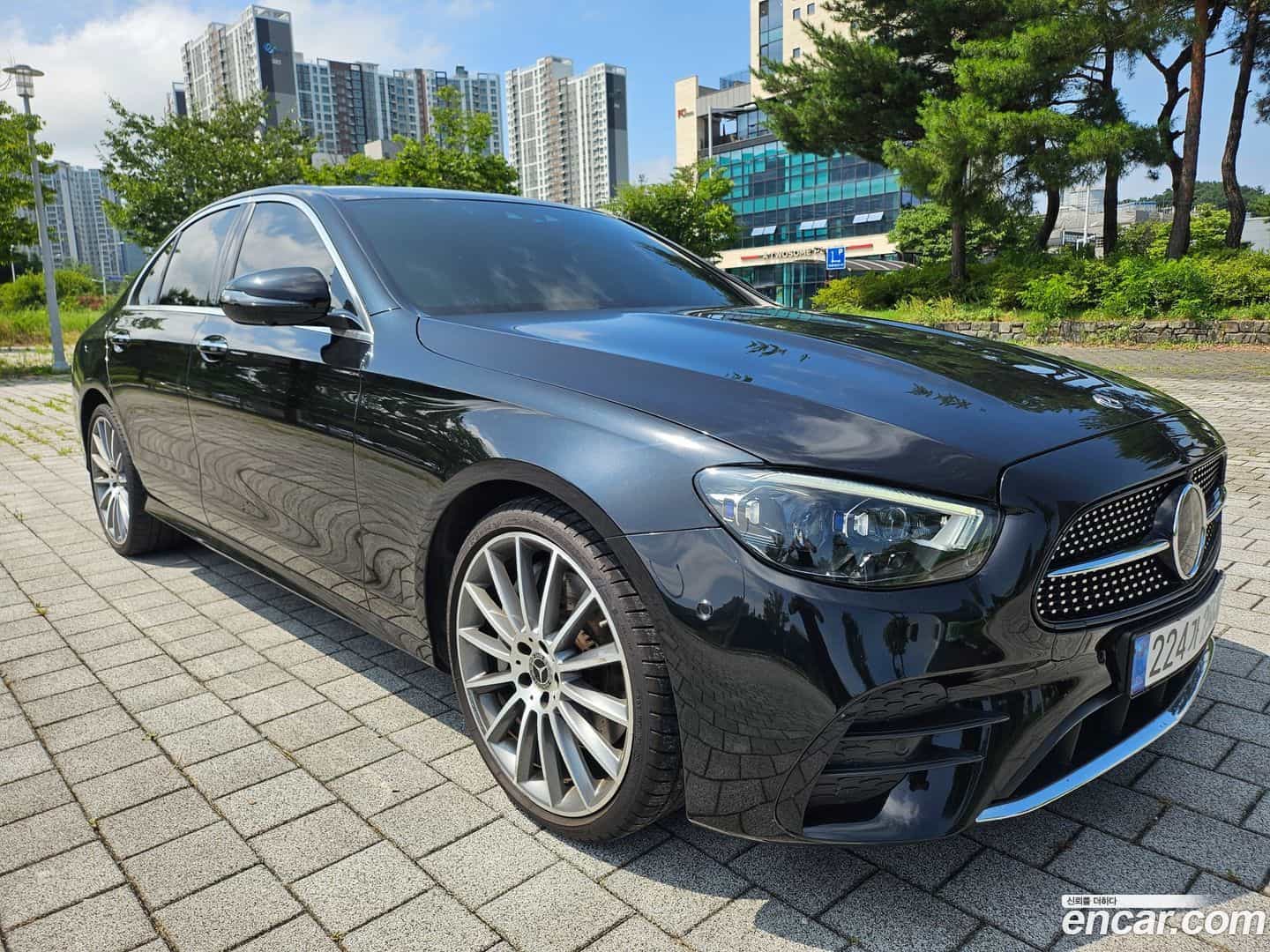 E-Class Mercedes-Benz 2020.10-OUTER-003
