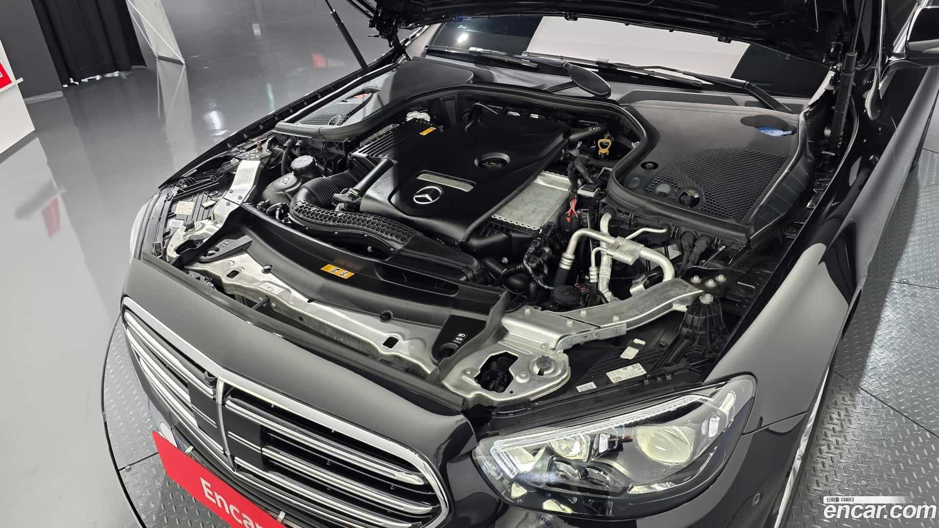 E-Class Mercedes-Benz 2022.11-OUTER-006