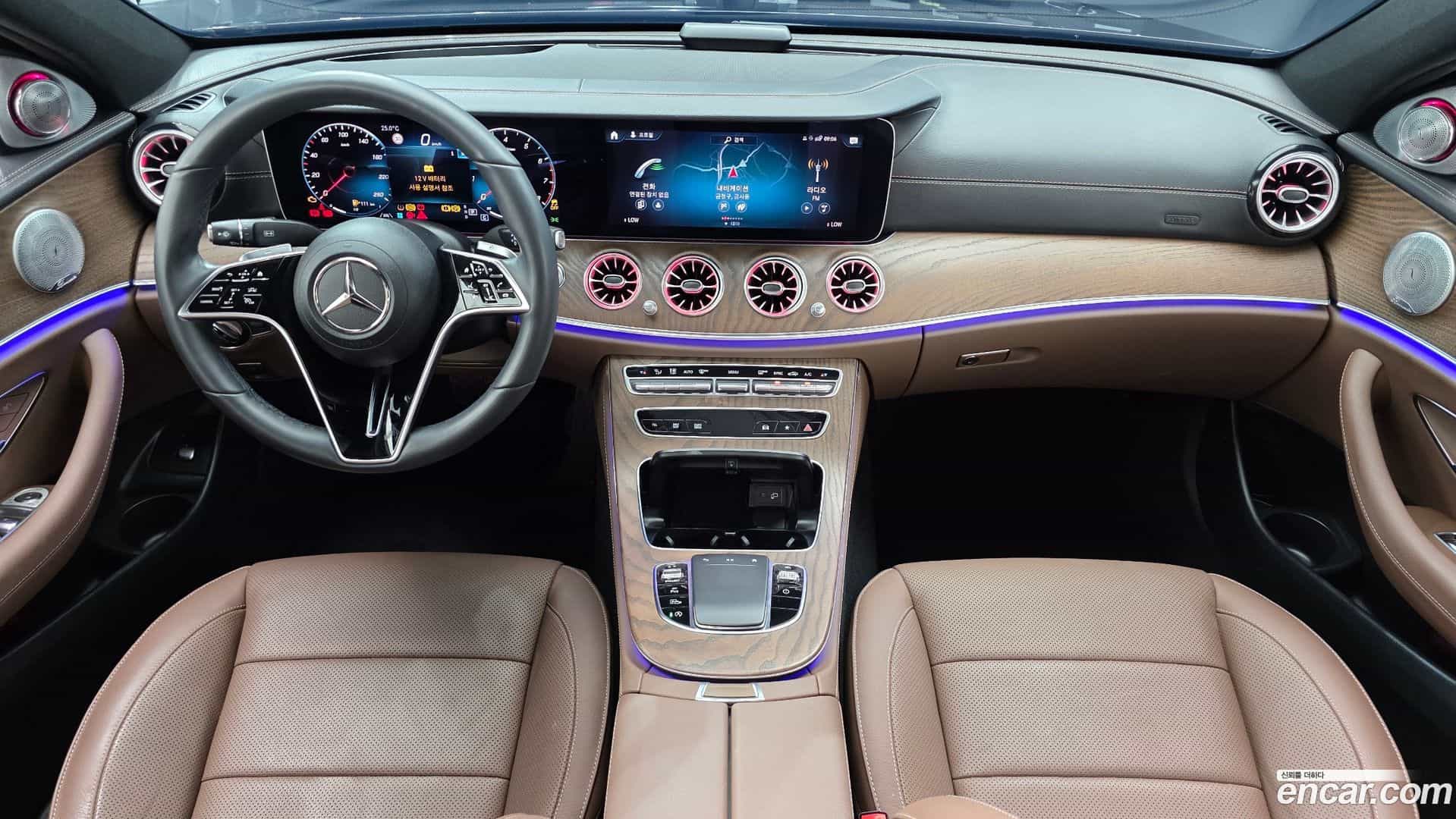 E-Class Mercedes-Benz 2022.11-INNER-007