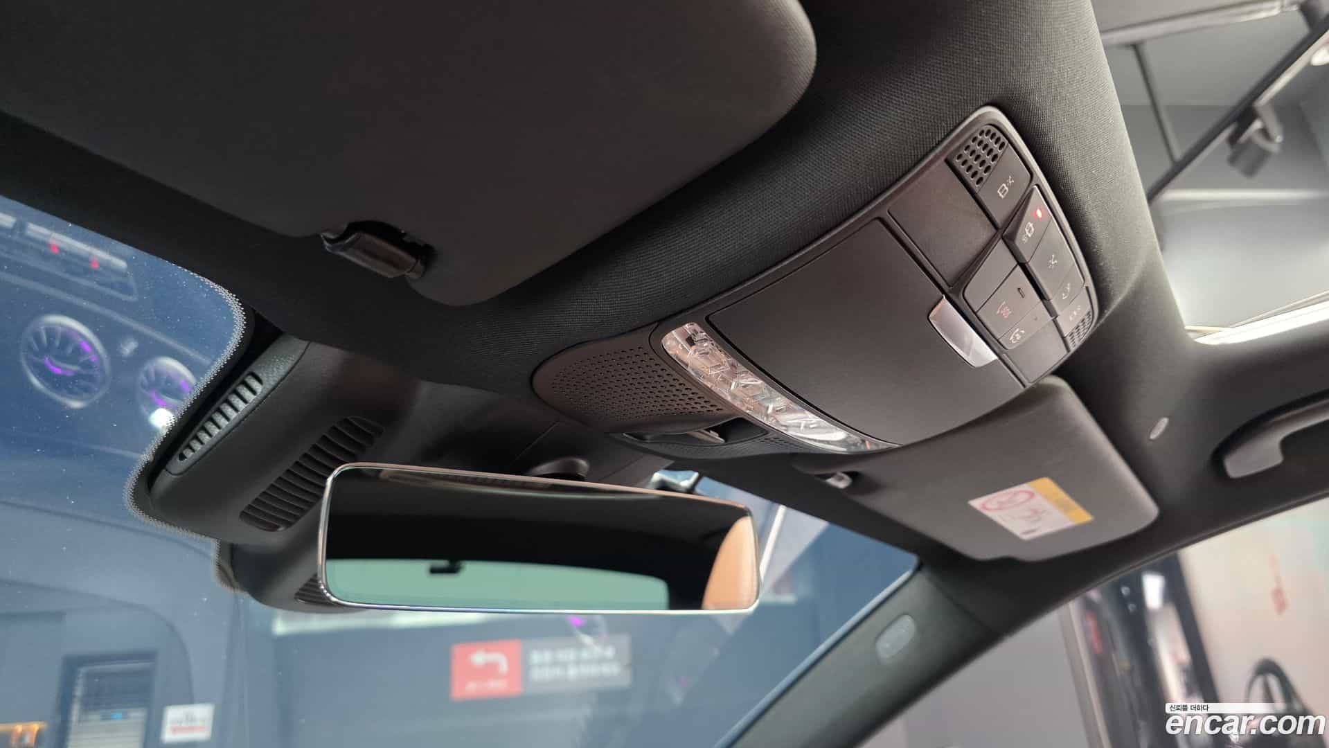 E-Class Mercedes-Benz 2022.11-OPTION-046