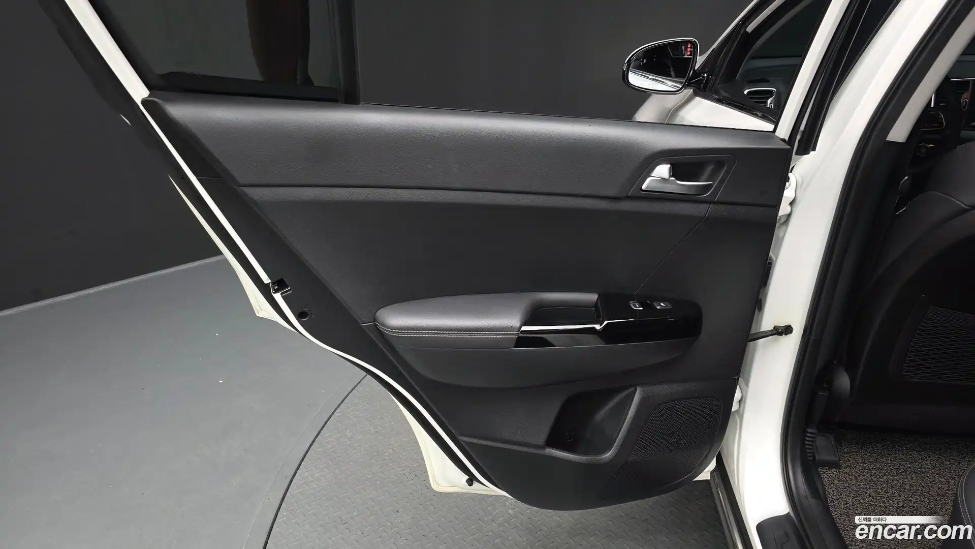 Sportage Kia 2017.1-INNER-035