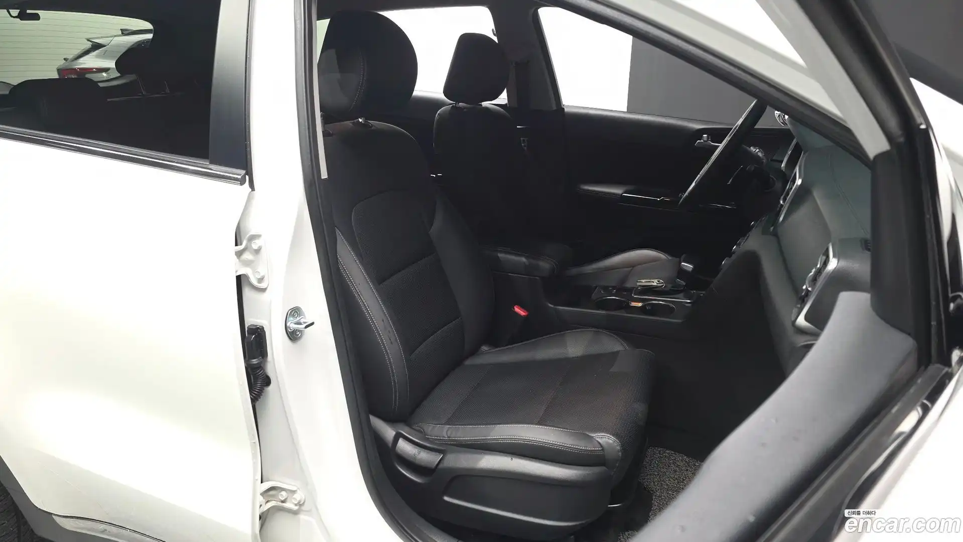 Sportage Kia 2017.1-INNER-036