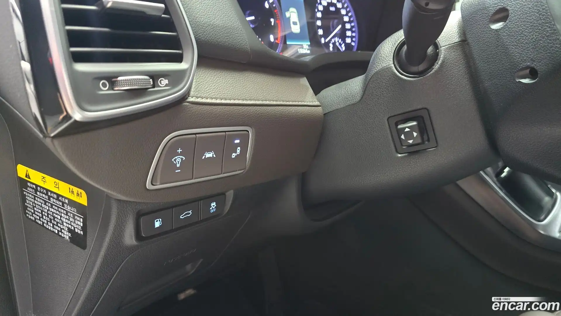 Grandeur Hyundai 2018.0-OPTION-018