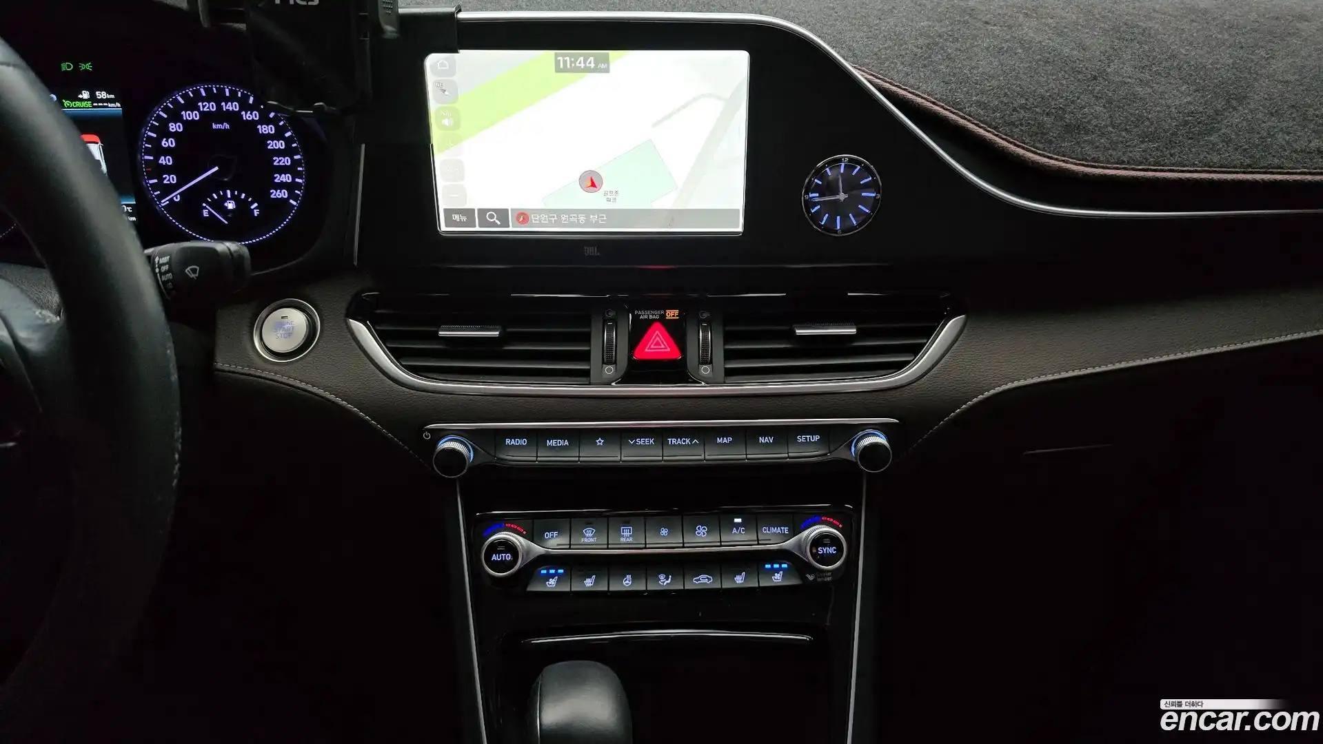 Grandeur Hyundai 2018.0-OPTION-023