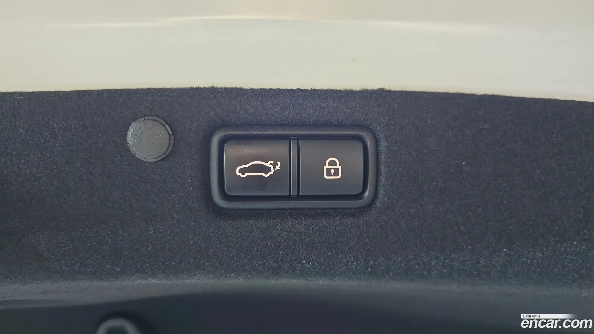 Grandeur Hyundai 2018.0-OPTION-040