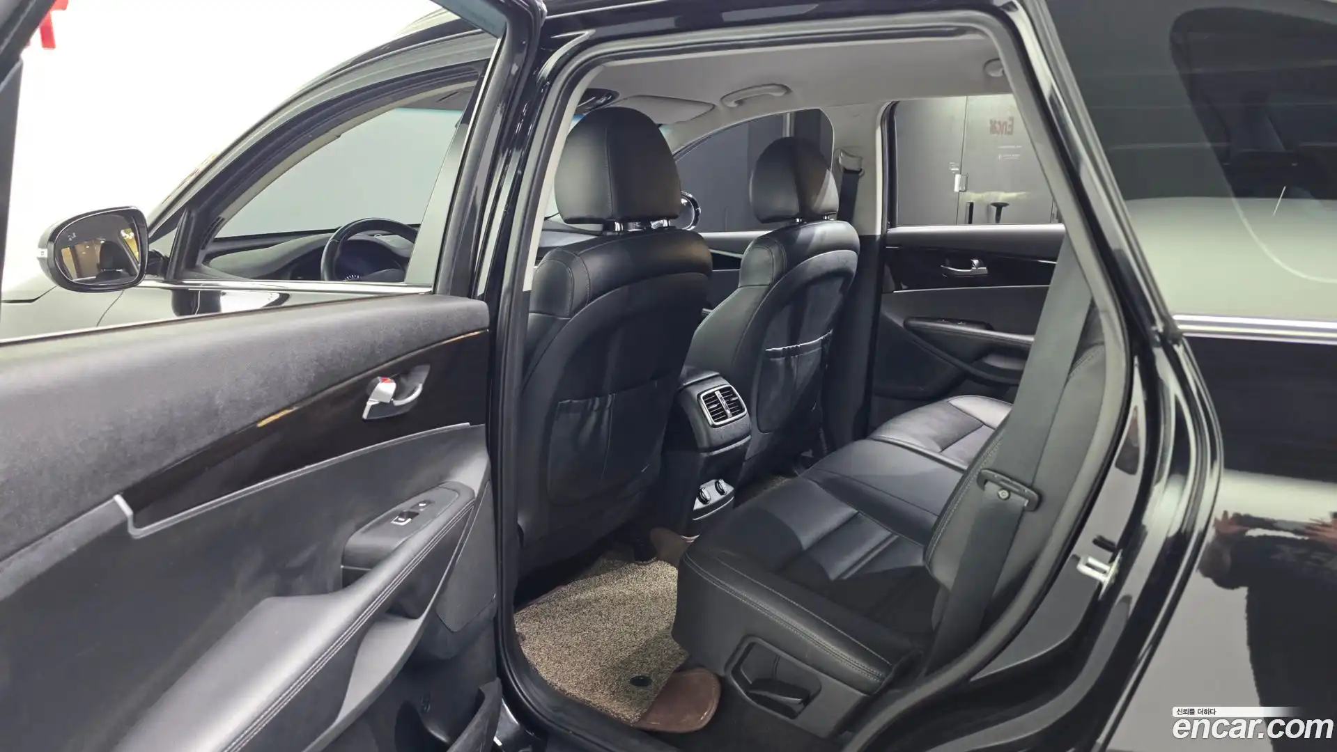 Sorento Kia 2017.9-INNER-036