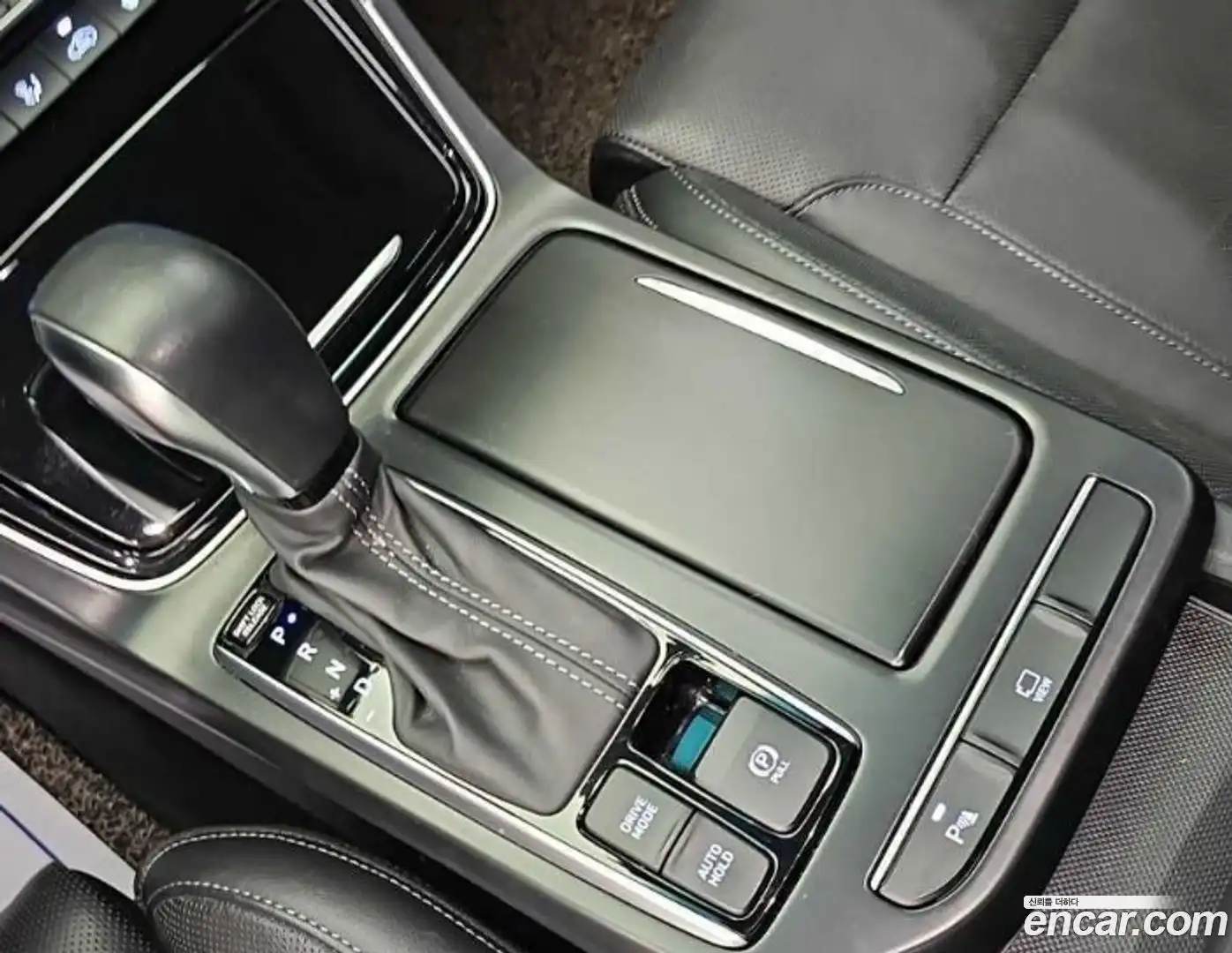 Grandeur Hyundai 2019.0-INNER-008