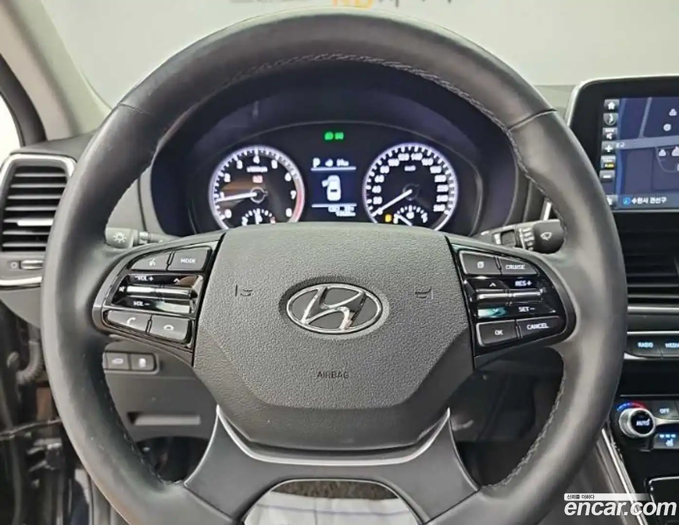 Grandeur Hyundai 2019.0-INNER-009