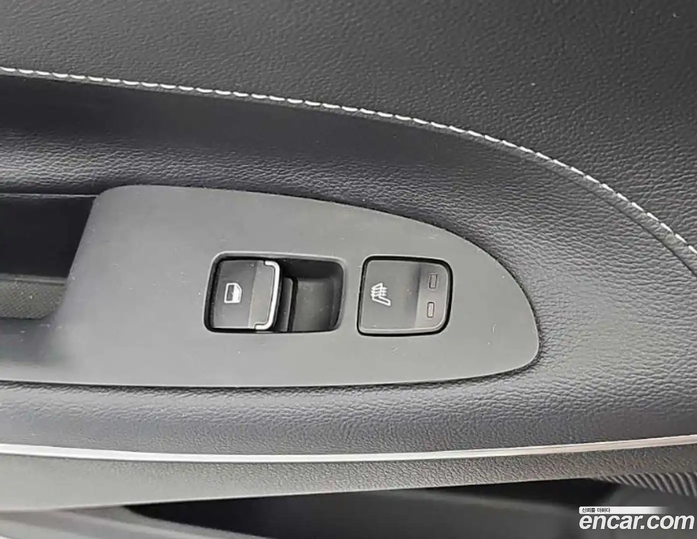 Grandeur Hyundai 2019.0-OPTION-018