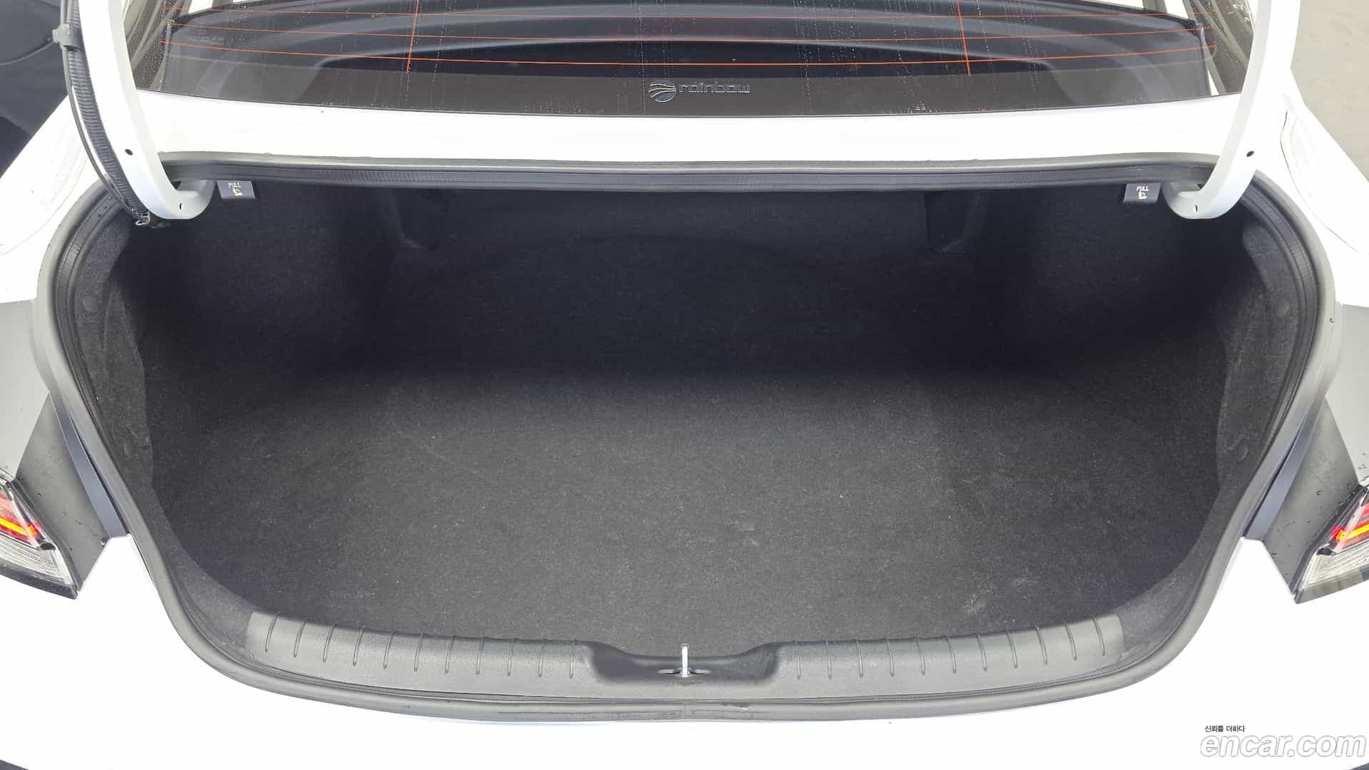 AVANTE Hyundai 2023.3-OPTION-024