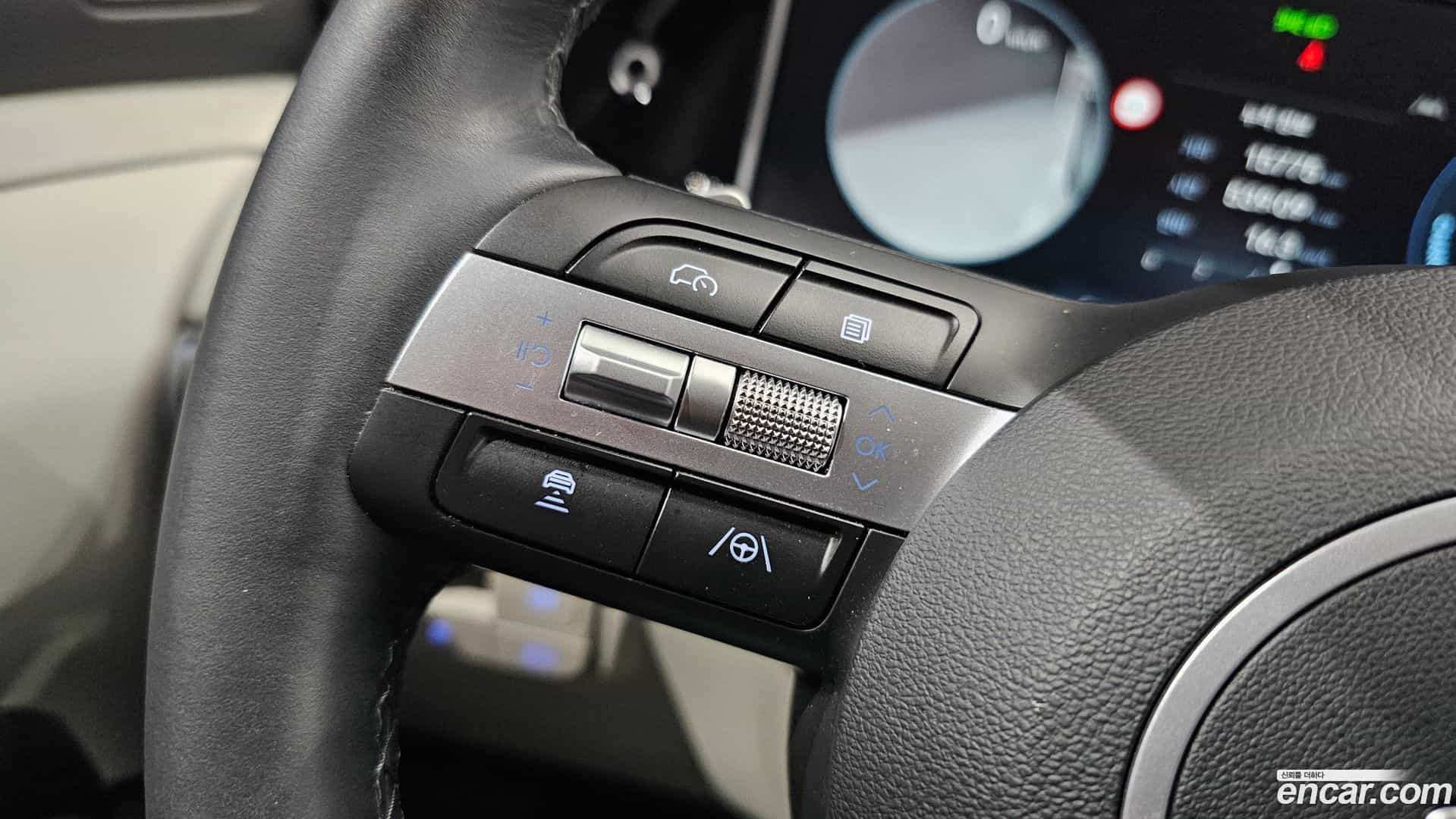 Tucson Hyundai 2025.7-OPTION-019