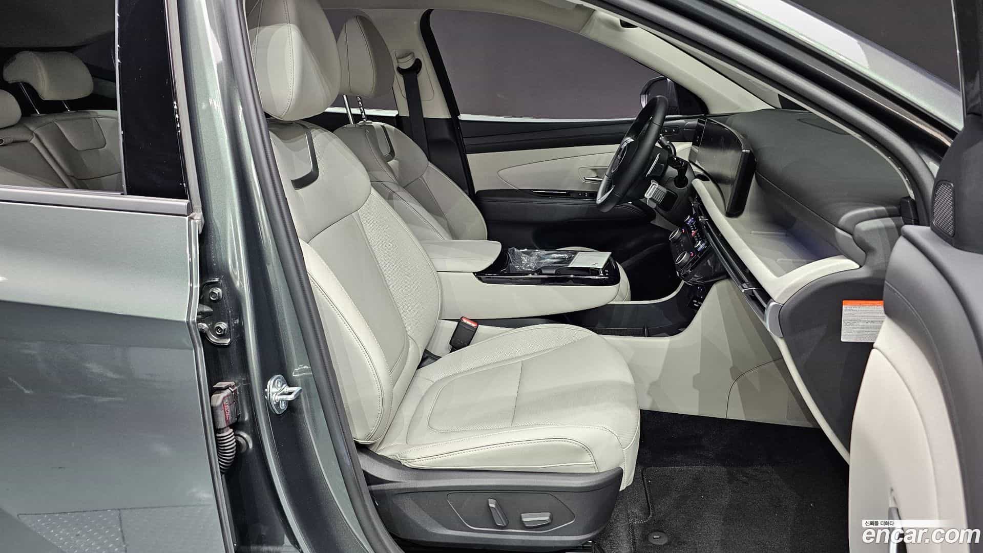 Tucson Hyundai 2025.7-INNER-036