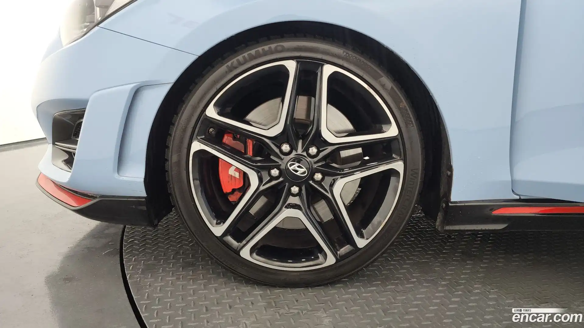 Veloster Hyundai 2019.11-OUTER-005