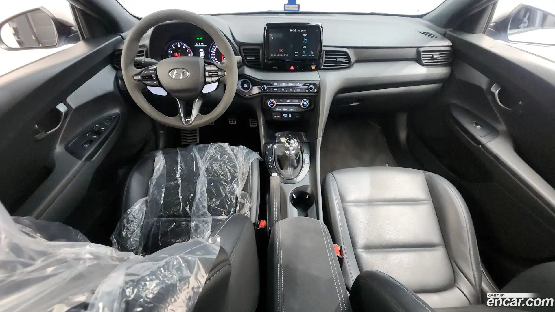 Veloster Hyundai 2019.11-INNER-007