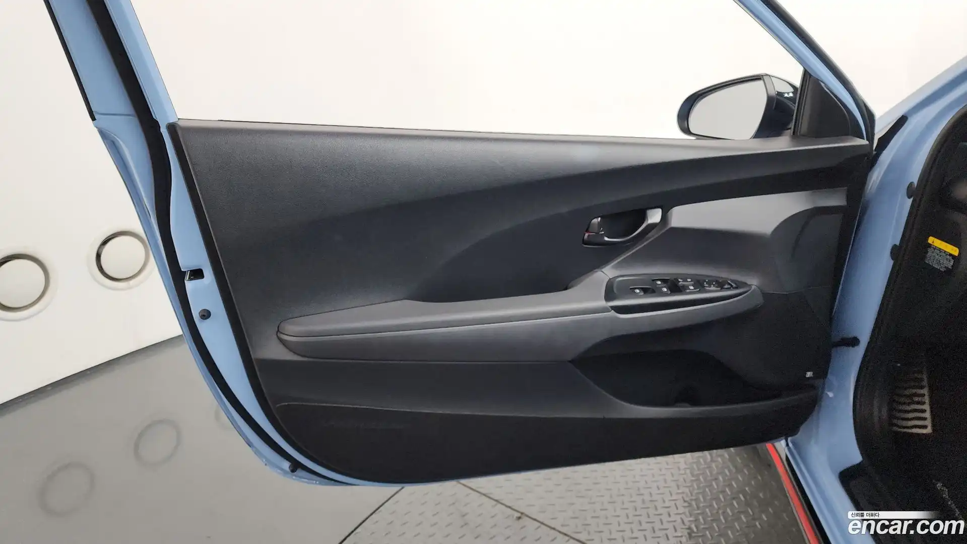 Veloster Hyundai 2019.11-INNER-034