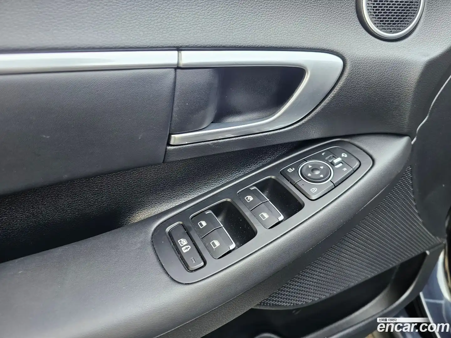 Sonata Hyundai 2019.6-OPTION-024