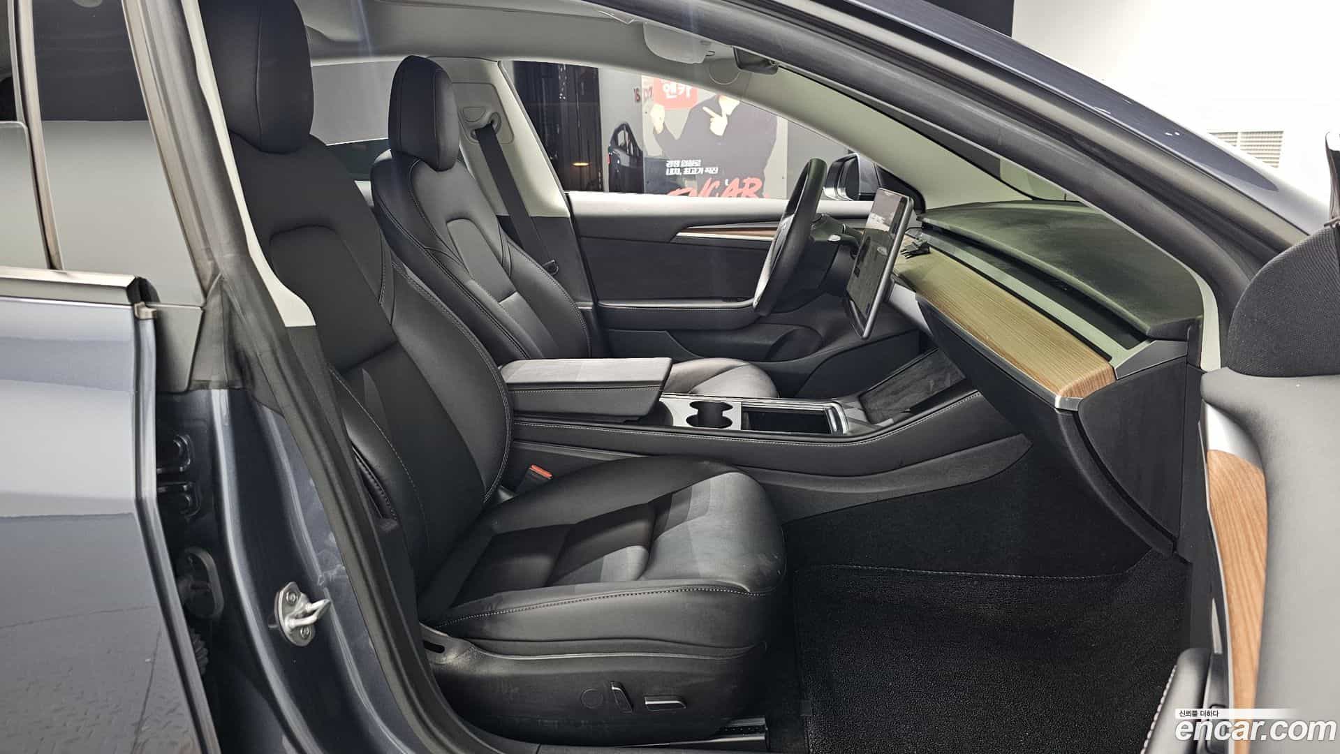 Model 3 Tesla 2022.7-OPTION-016